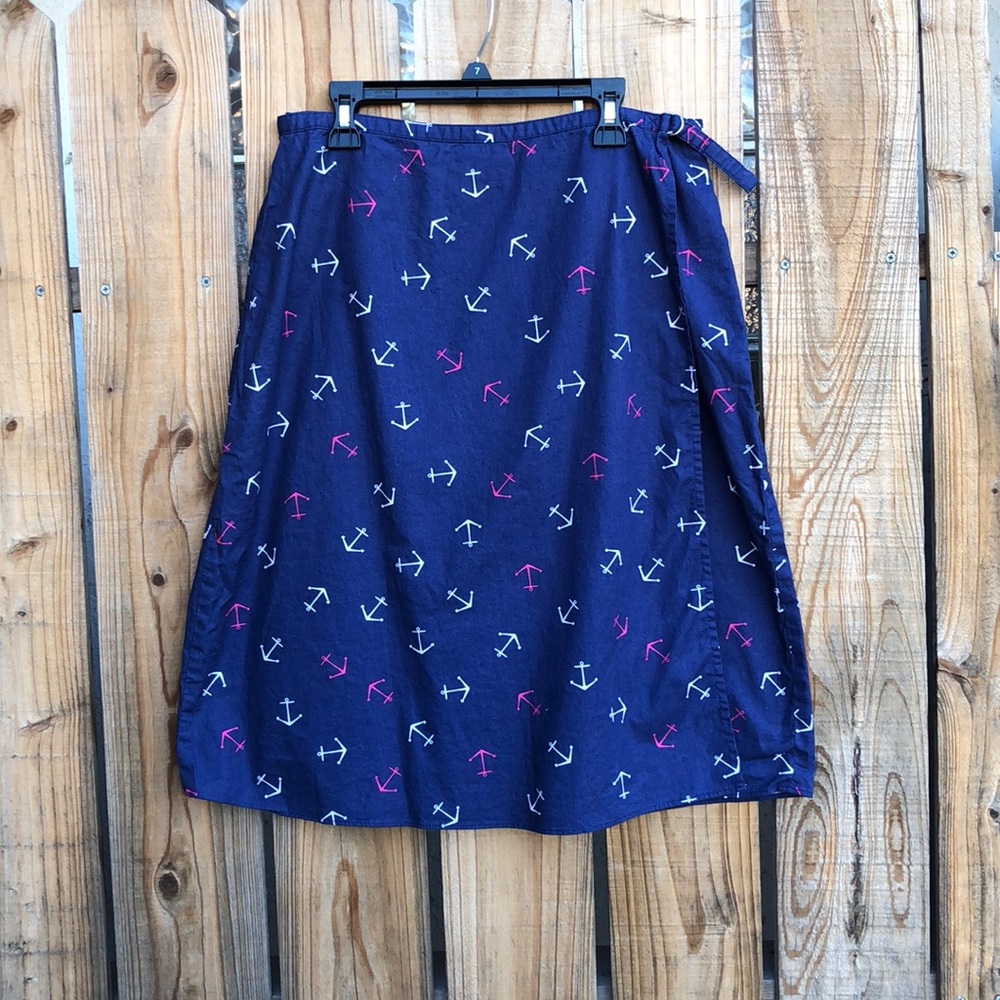 Anchor print wrap skirt